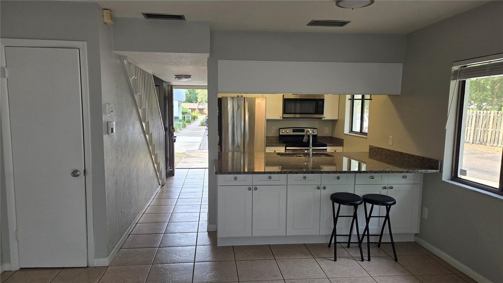 Photo of 3600 SW 19th Avenue #41D, Gainesville, FL 32607 (MLS # GC534036)