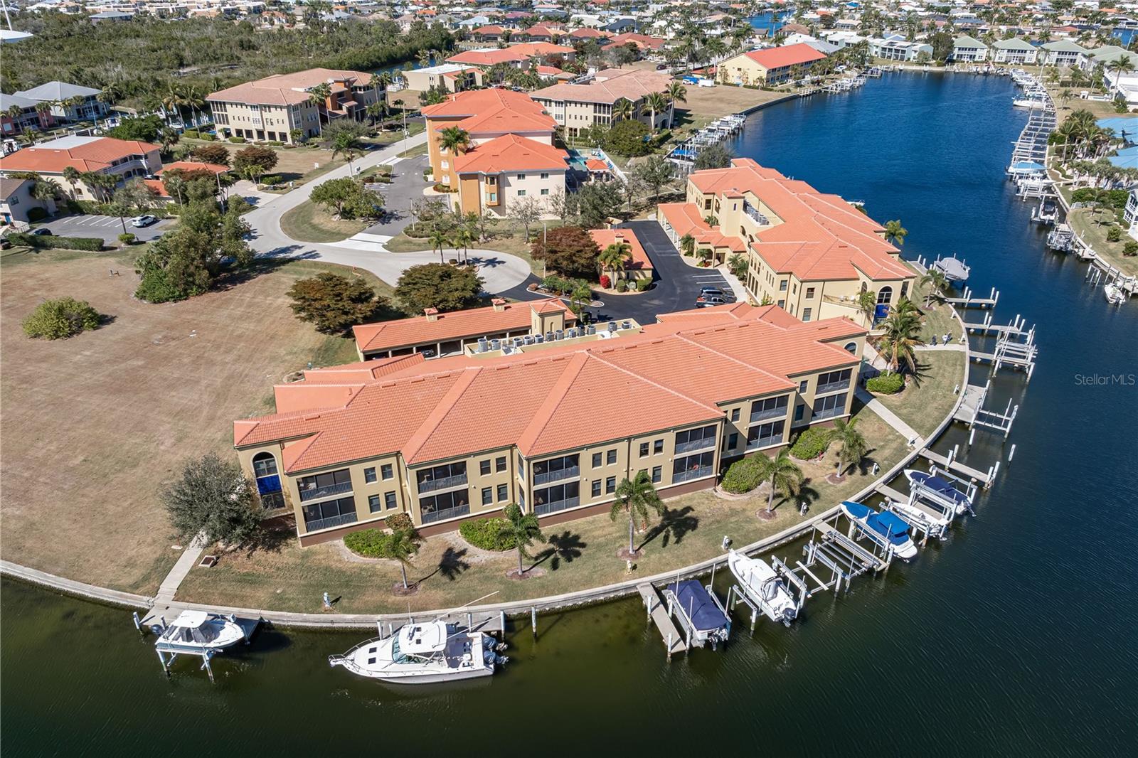 GRAND BAY CONDO - Residential