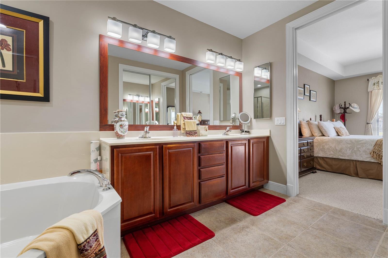 GRAND BAY CONDO - Residential