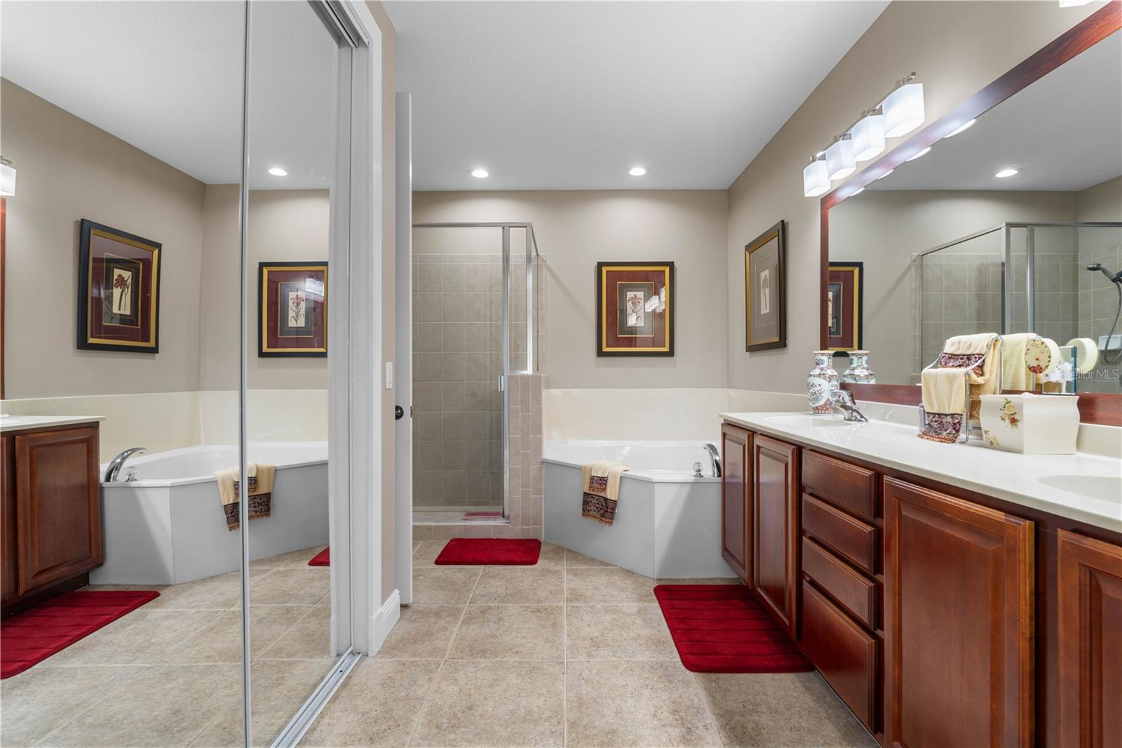 GRAND BAY CONDO - Residential