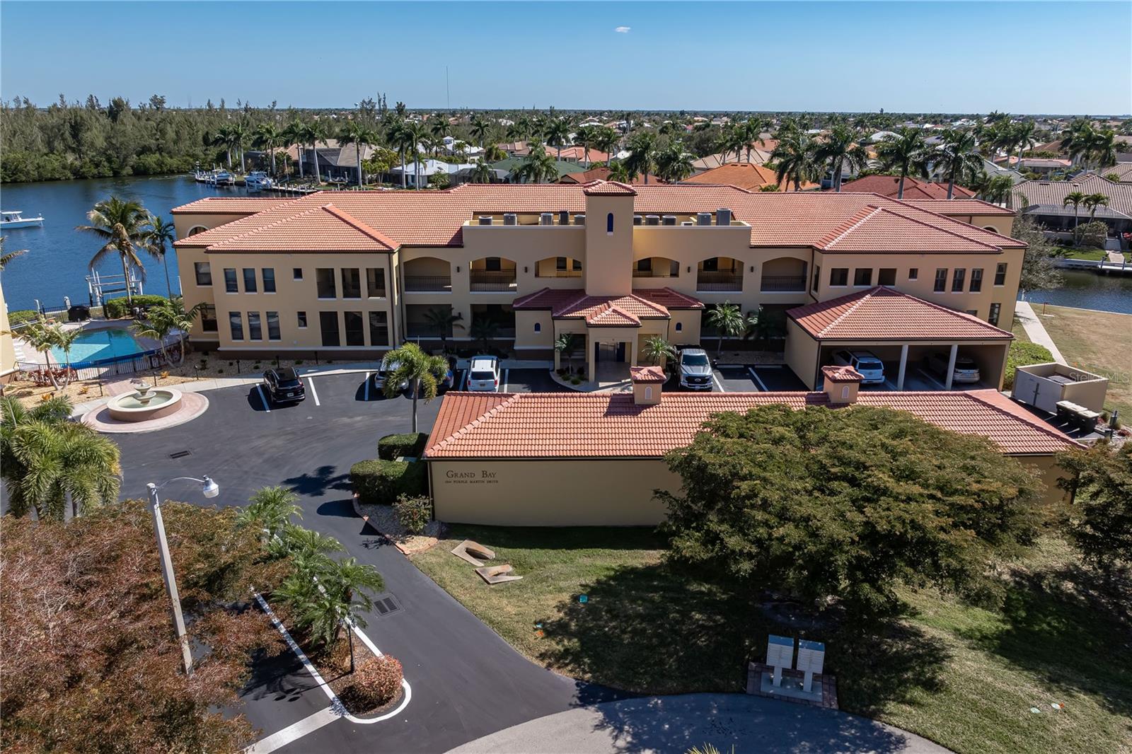 GRAND BAY CONDO - Residential