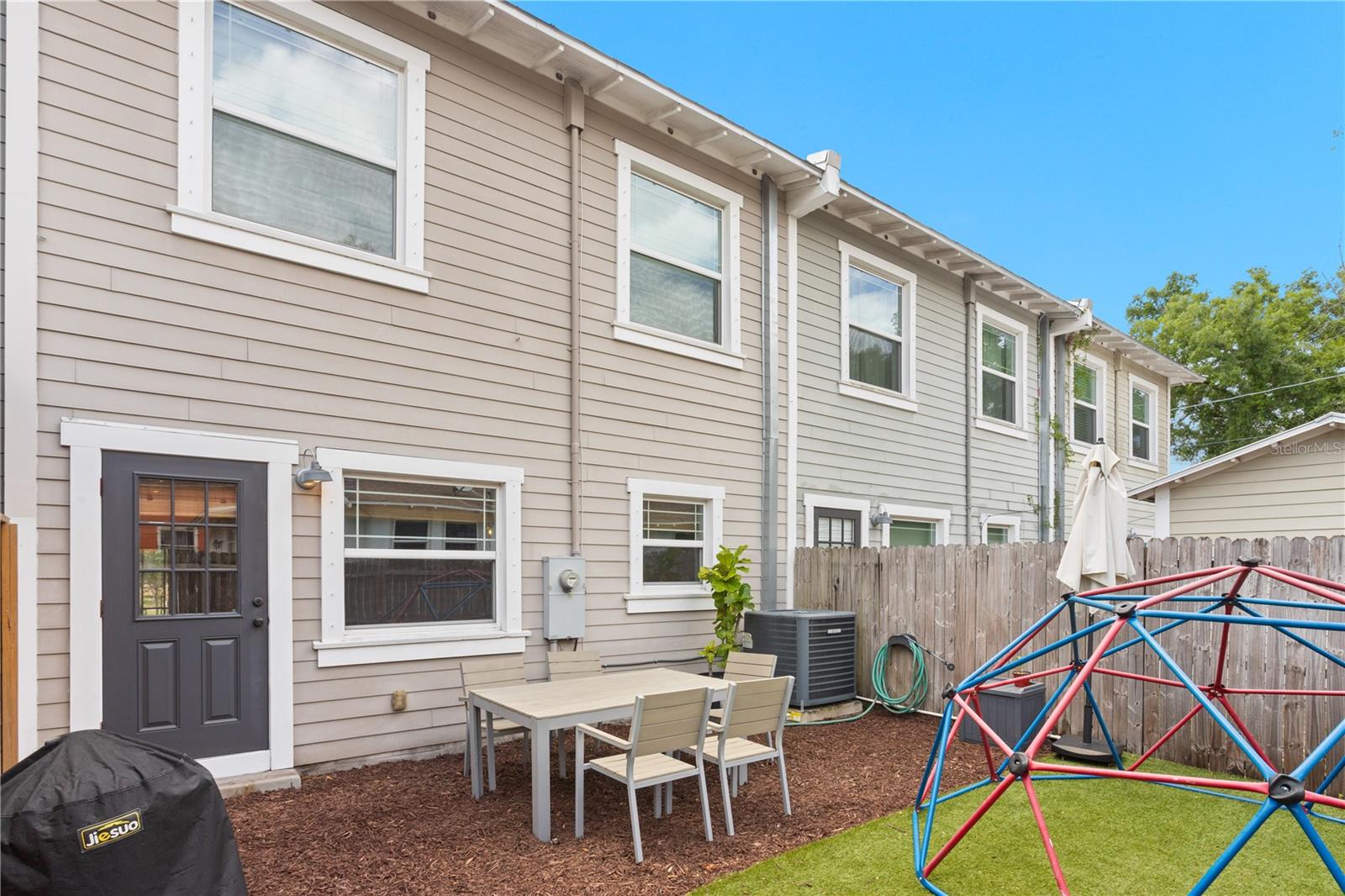 SEMINOLE HEIGHTS TOWNHOMES - Residential