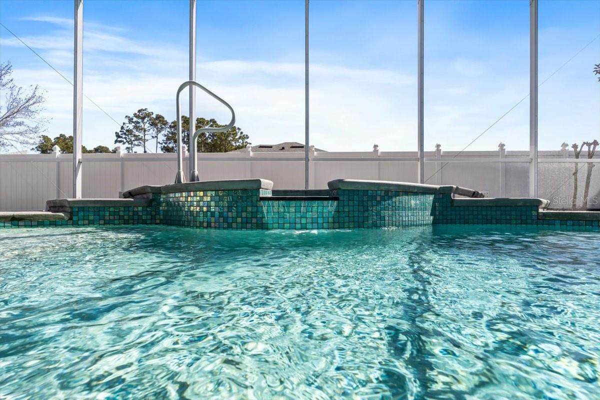 04 FAIRWAYS - Residential