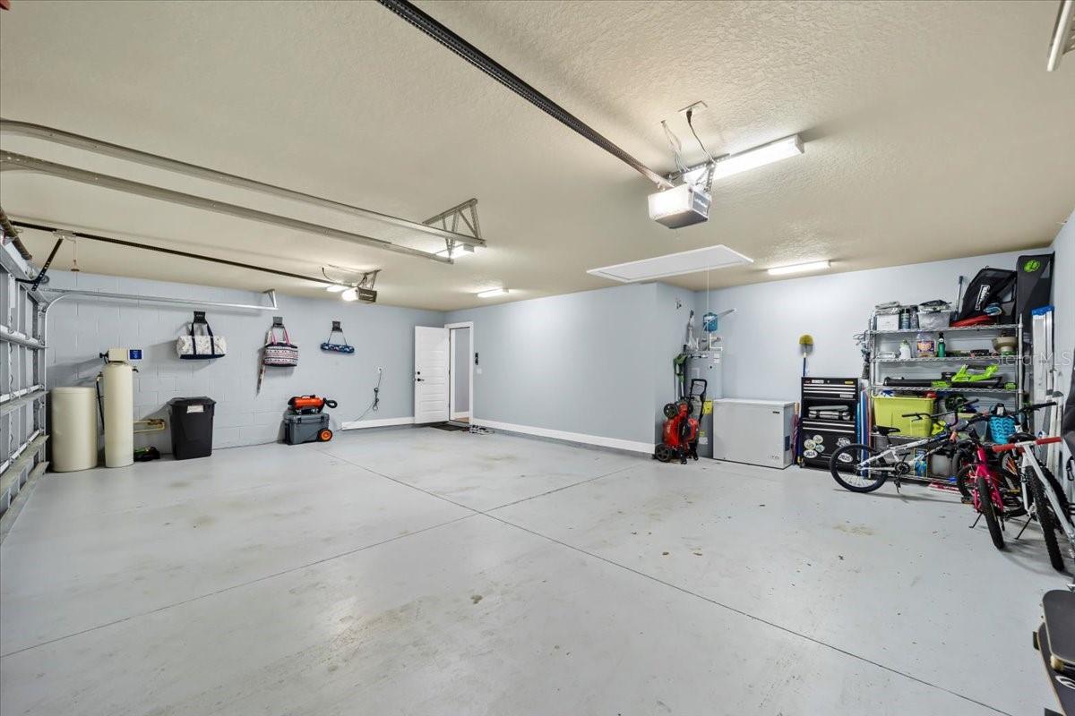 04 FAIRWAYS - Residential