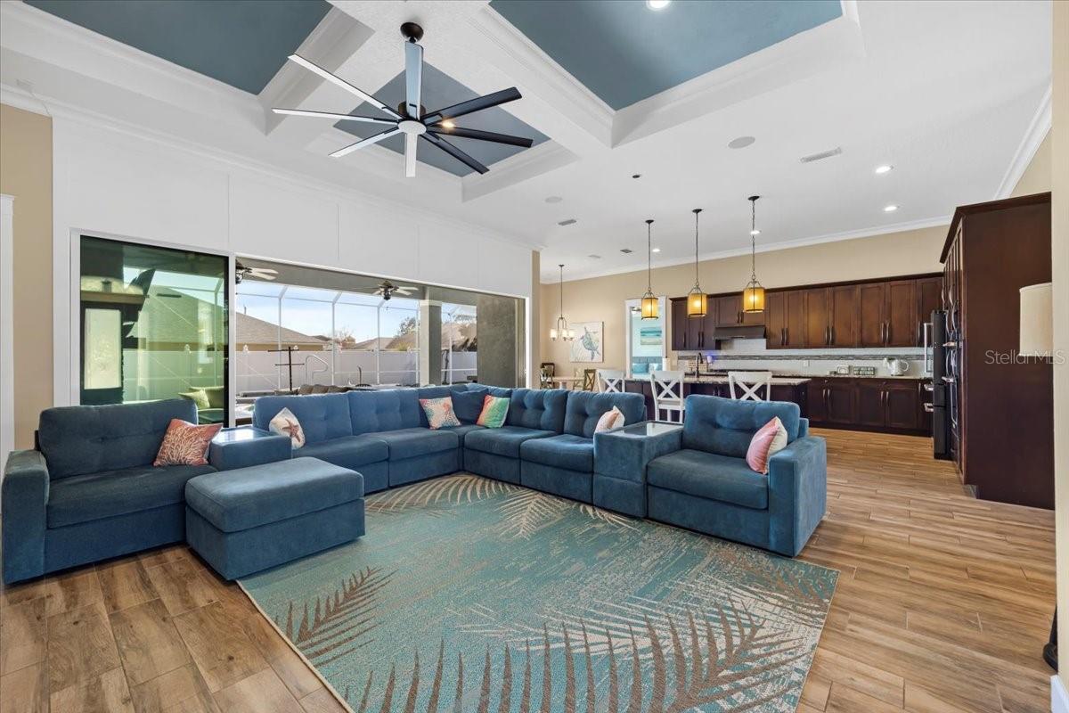 04 FAIRWAYS - Residential