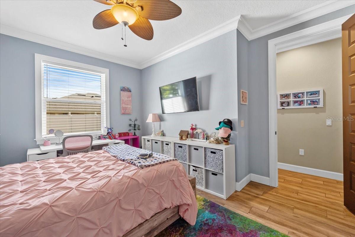 04 FAIRWAYS - Residential