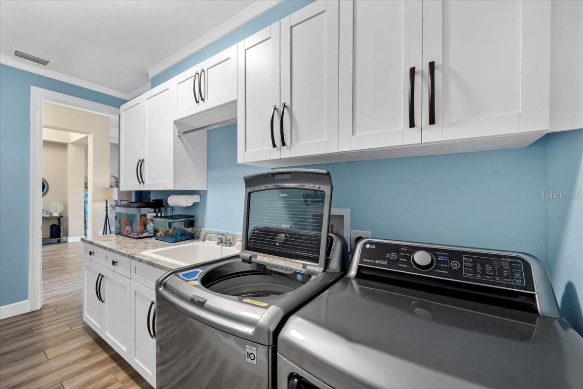 04 FAIRWAYS - Residential