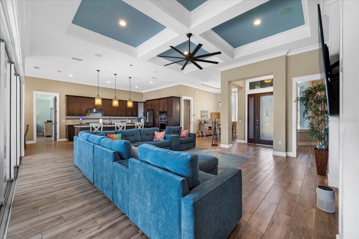 04 FAIRWAYS - Residential