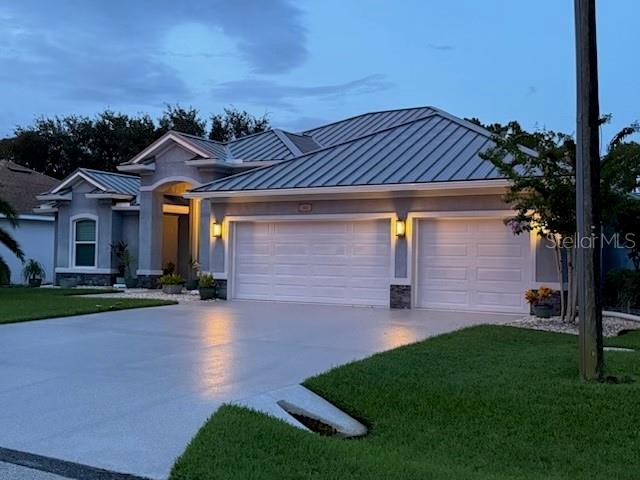 04 FAIRWAYS - Residential