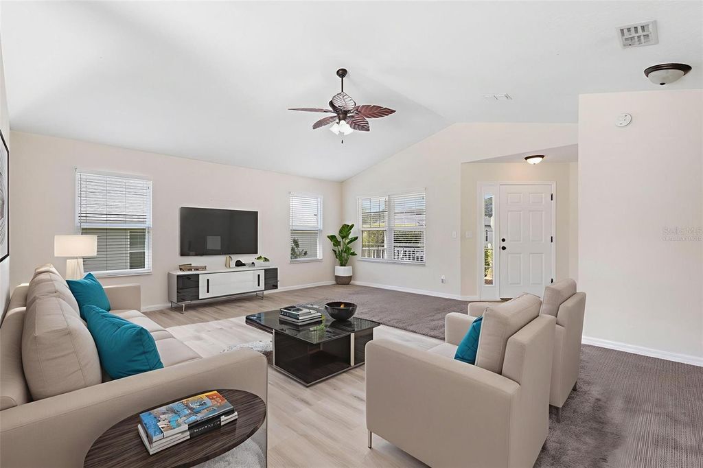 Photo of 11280 SE 170th Lane, Summerfield, FL 34491 (MLS # G5103231)