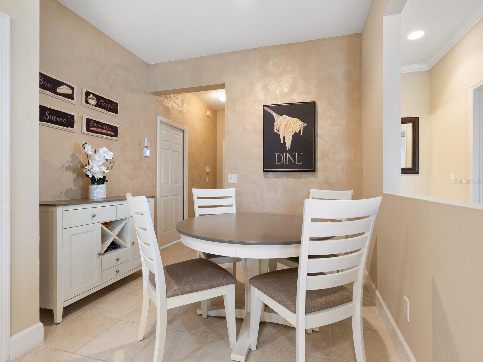 VENETIAN FALLS PH 1 - Residential