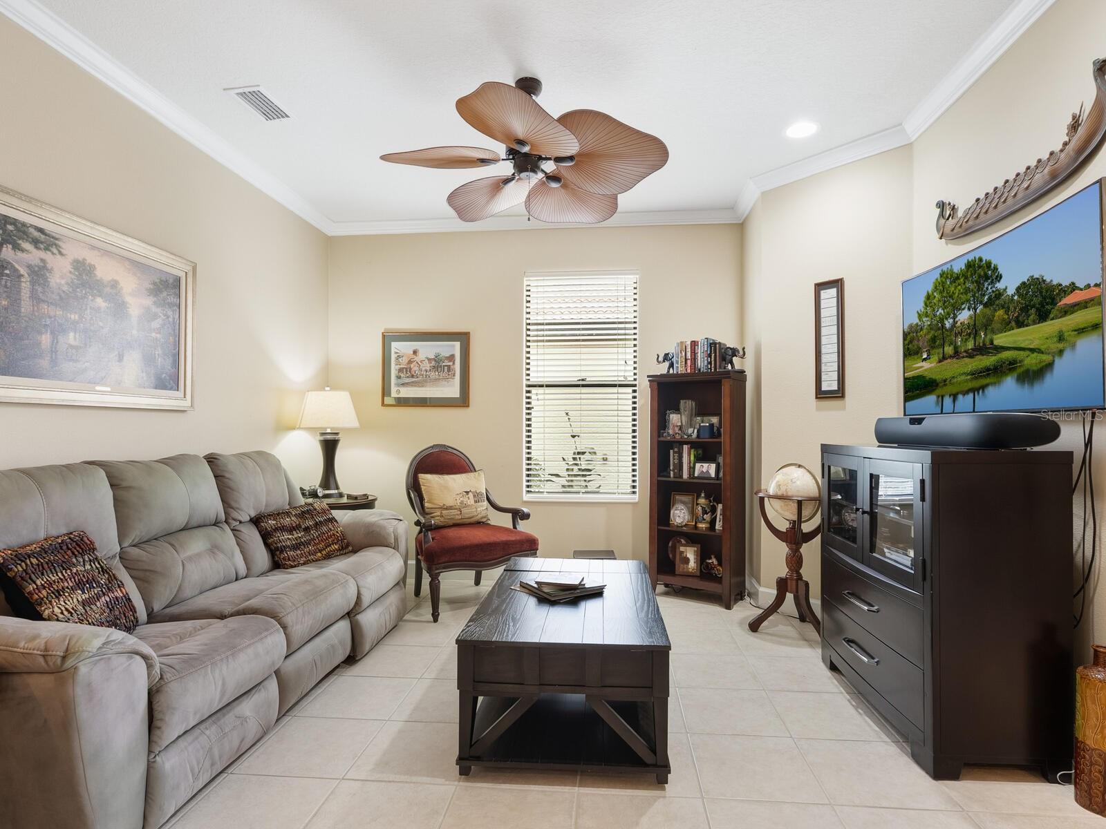 VENETIAN FALLS PH 1 - Residential