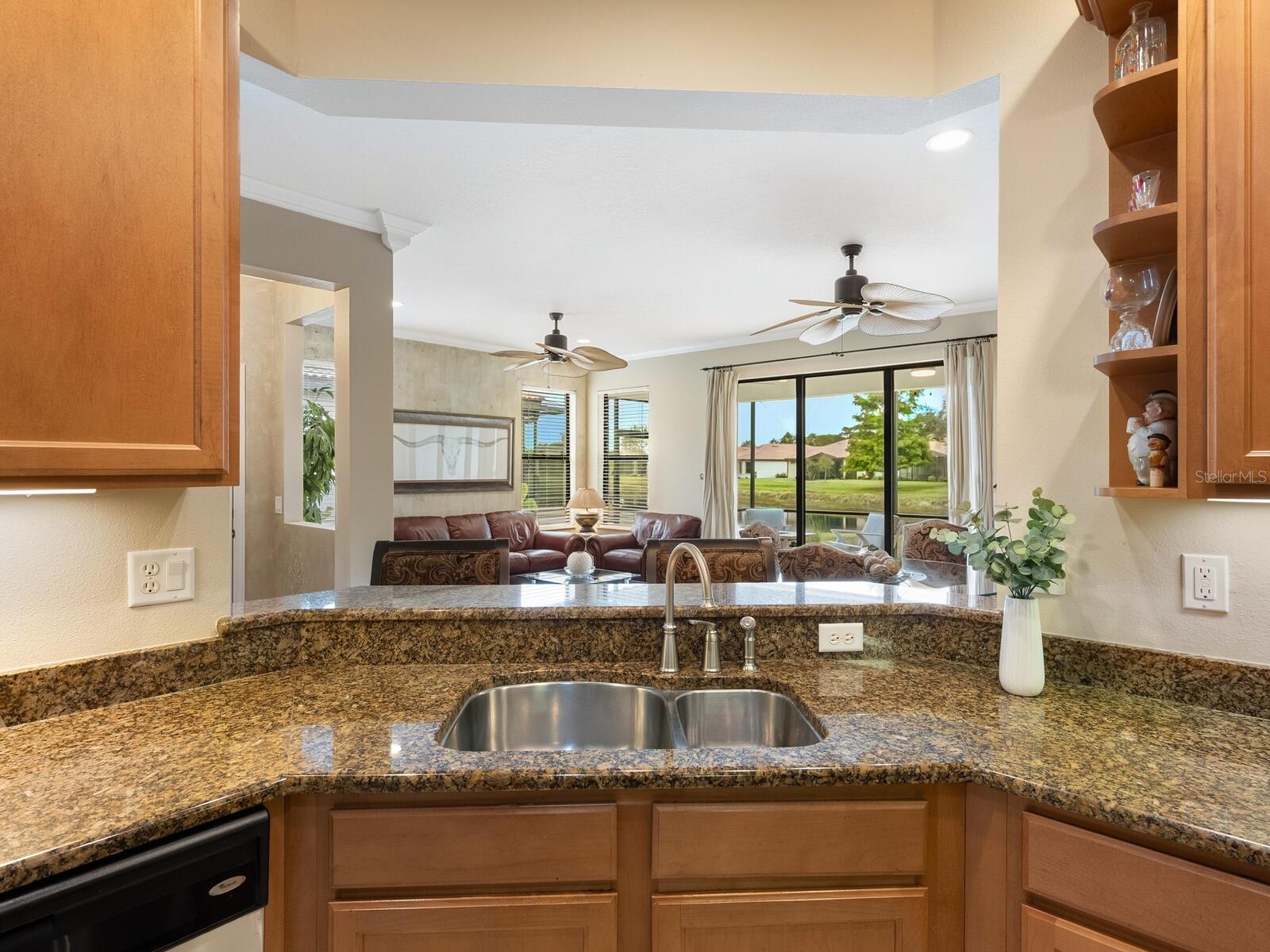 VENETIAN FALLS PH 1 - Residential