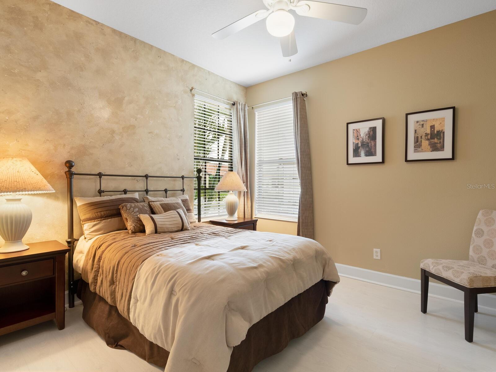 VENETIAN FALLS PH 1 - Residential