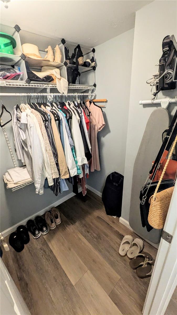 DOLPHIN TOWER - Residential Lease