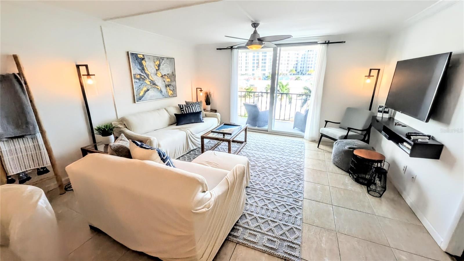 DOLPHIN TOWER - Residential Lease