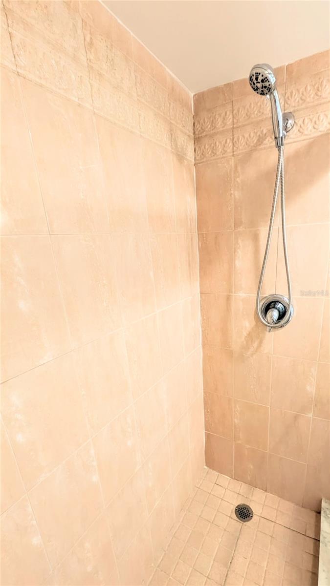 DOLPHIN TOWER - Residential Lease