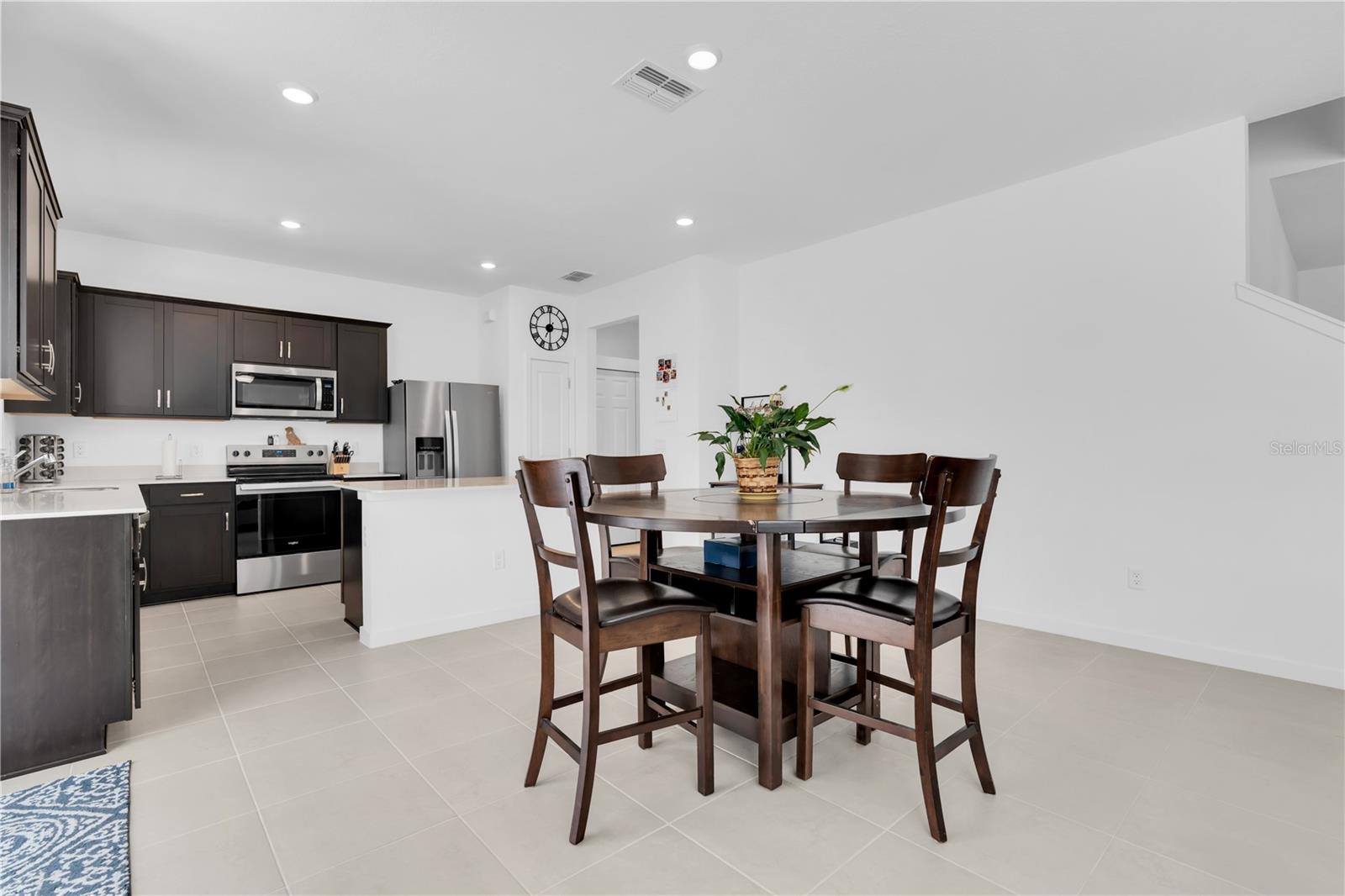 VALLEYBROOK - Residential