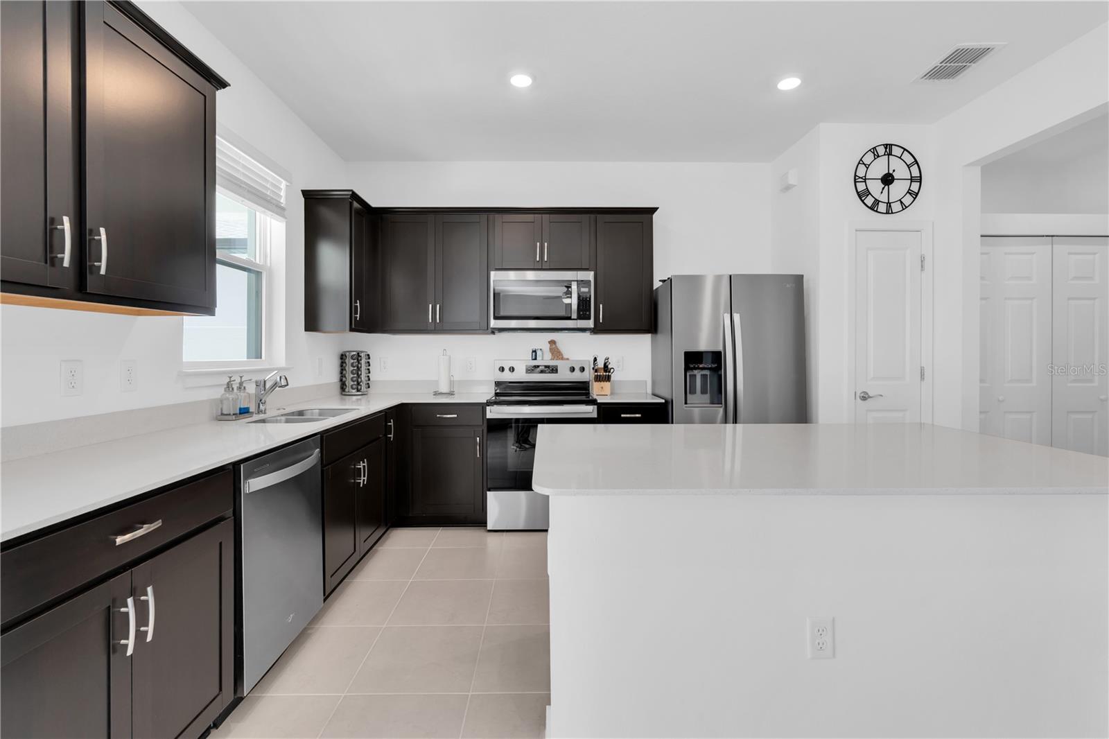 VALLEYBROOK - Residential