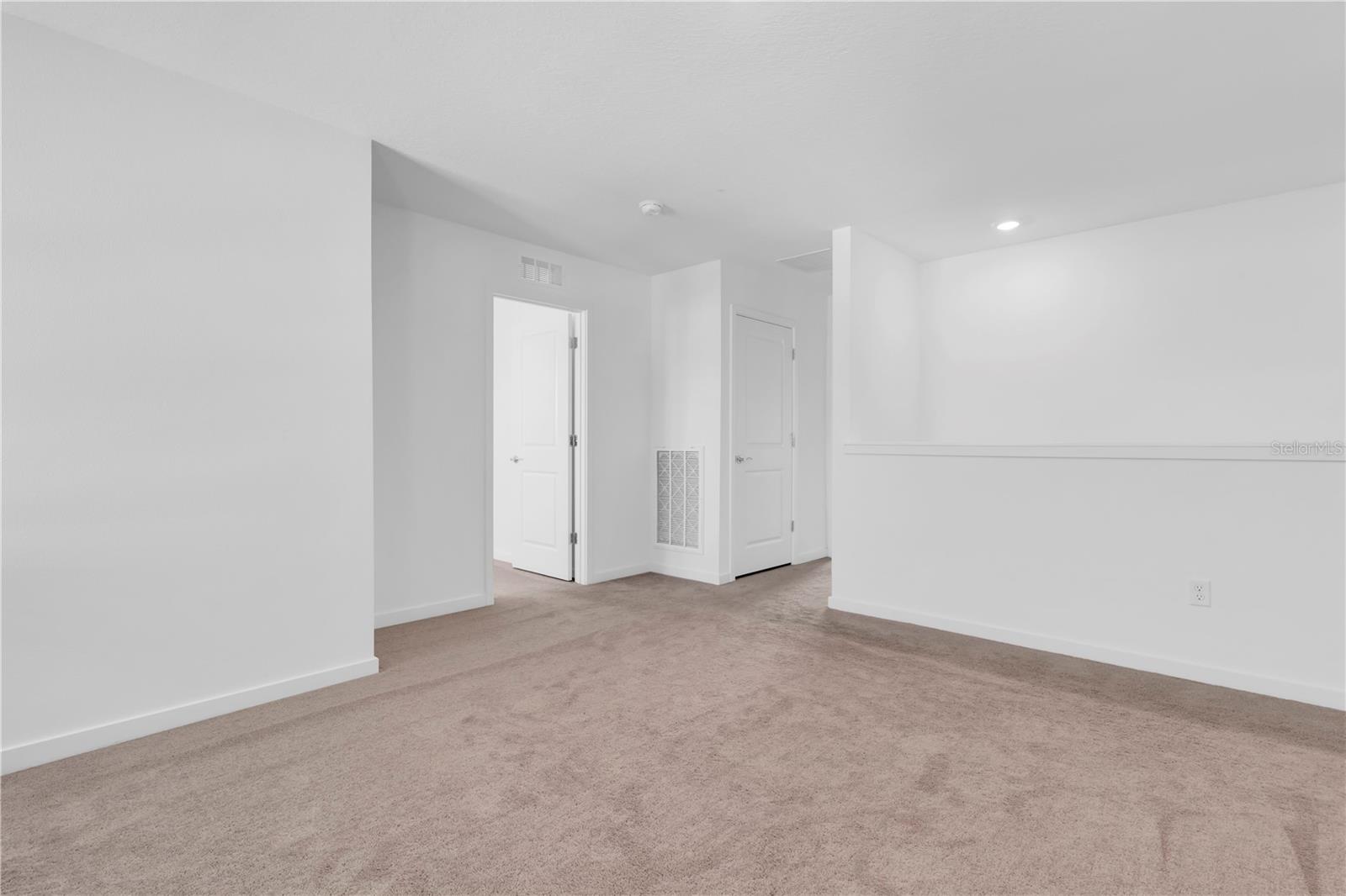 VALLEYBROOK - Residential