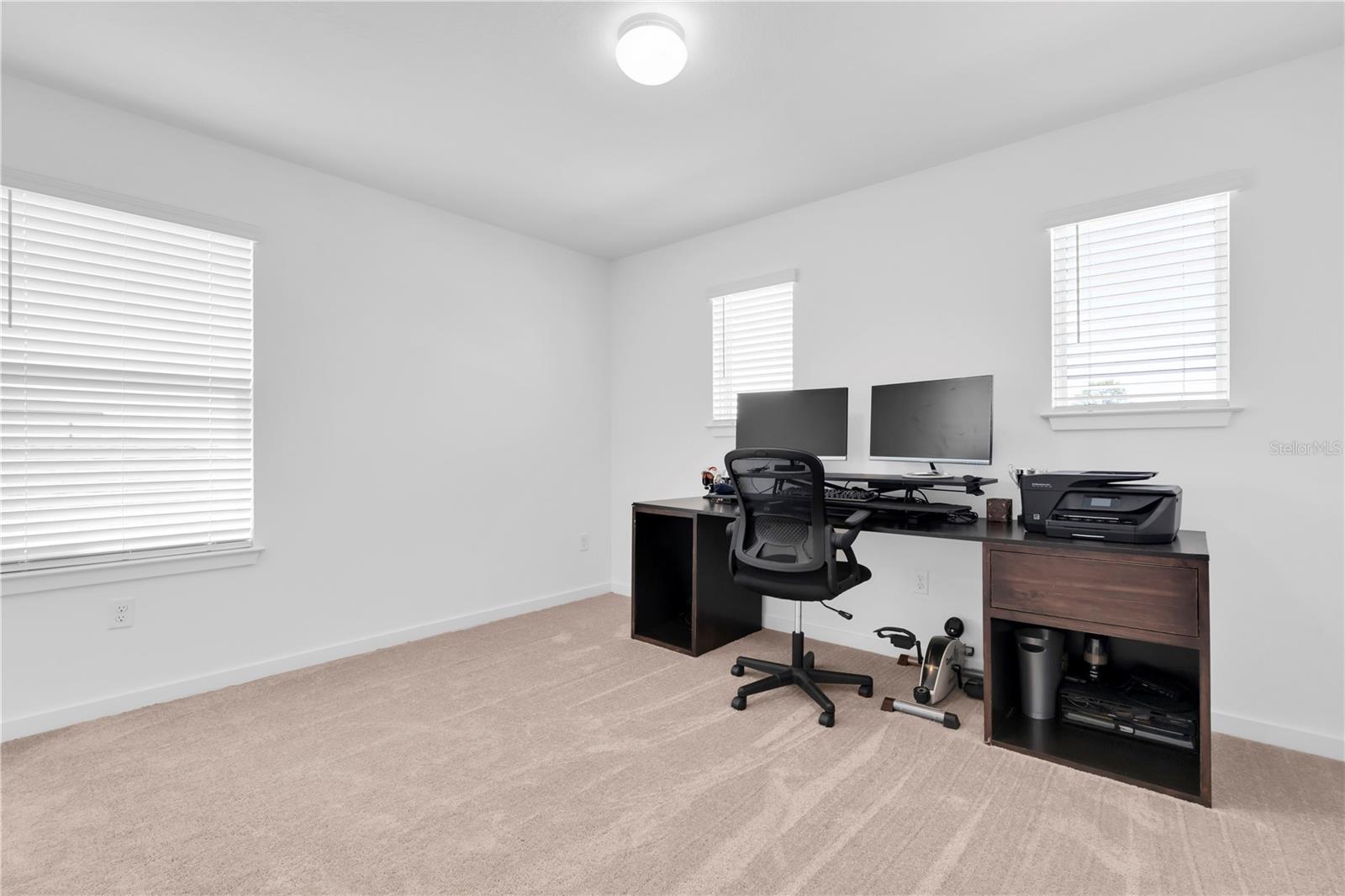 VALLEYBROOK - Residential