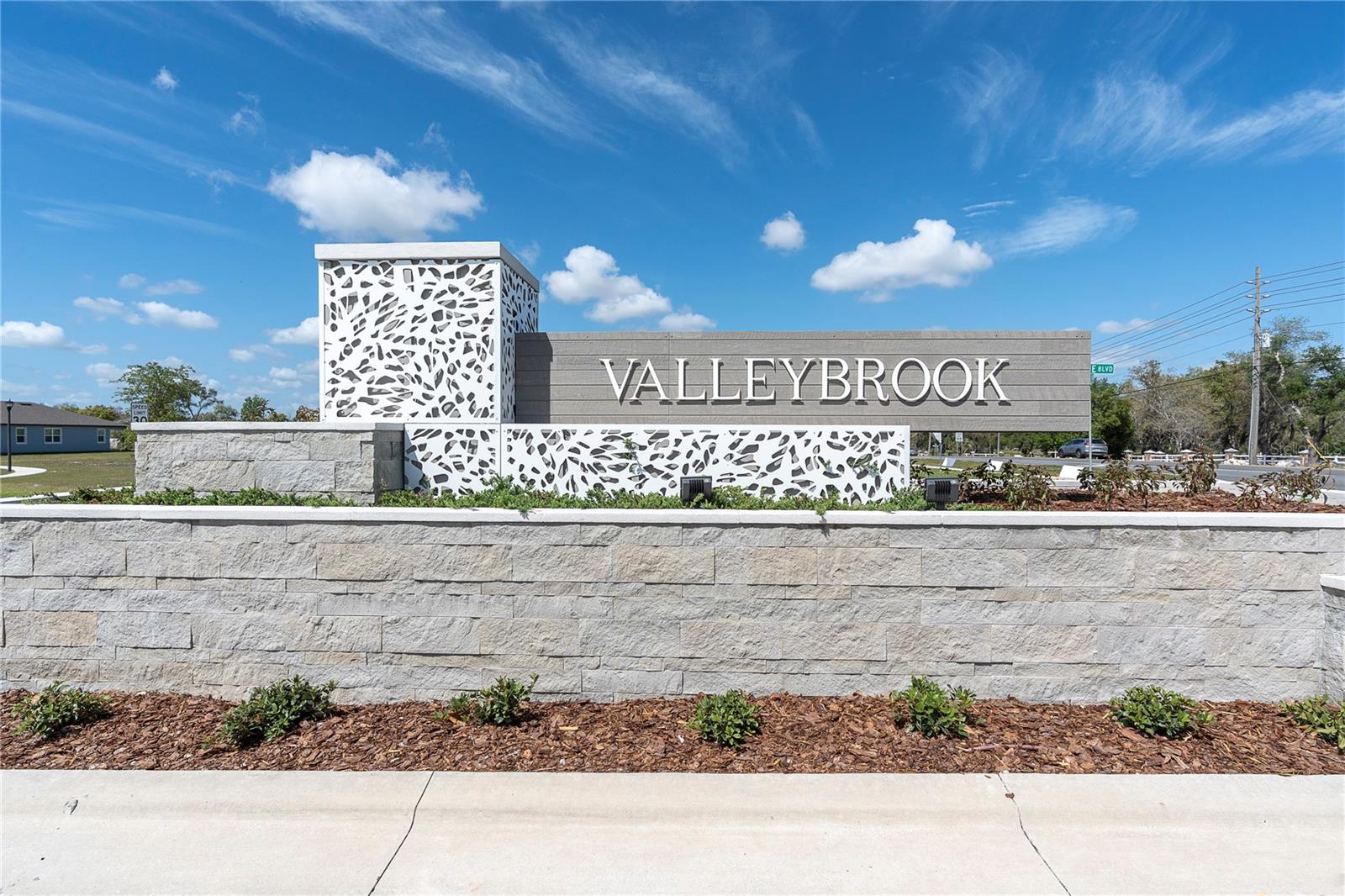 VALLEYBROOK - Residential