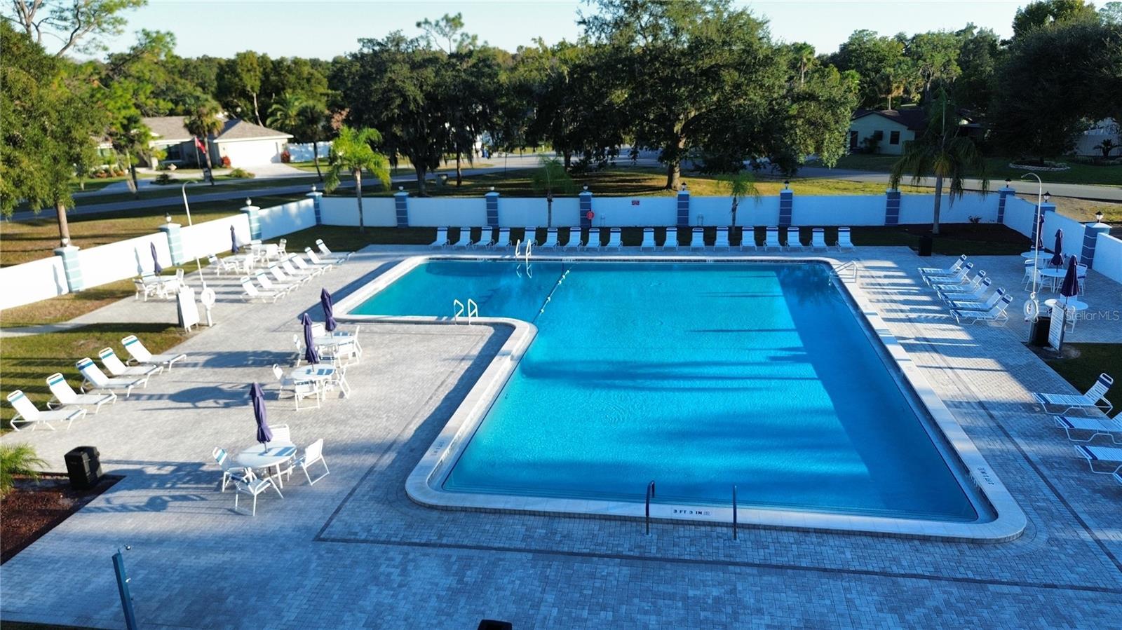 LAKE PADGETT PINES - Land