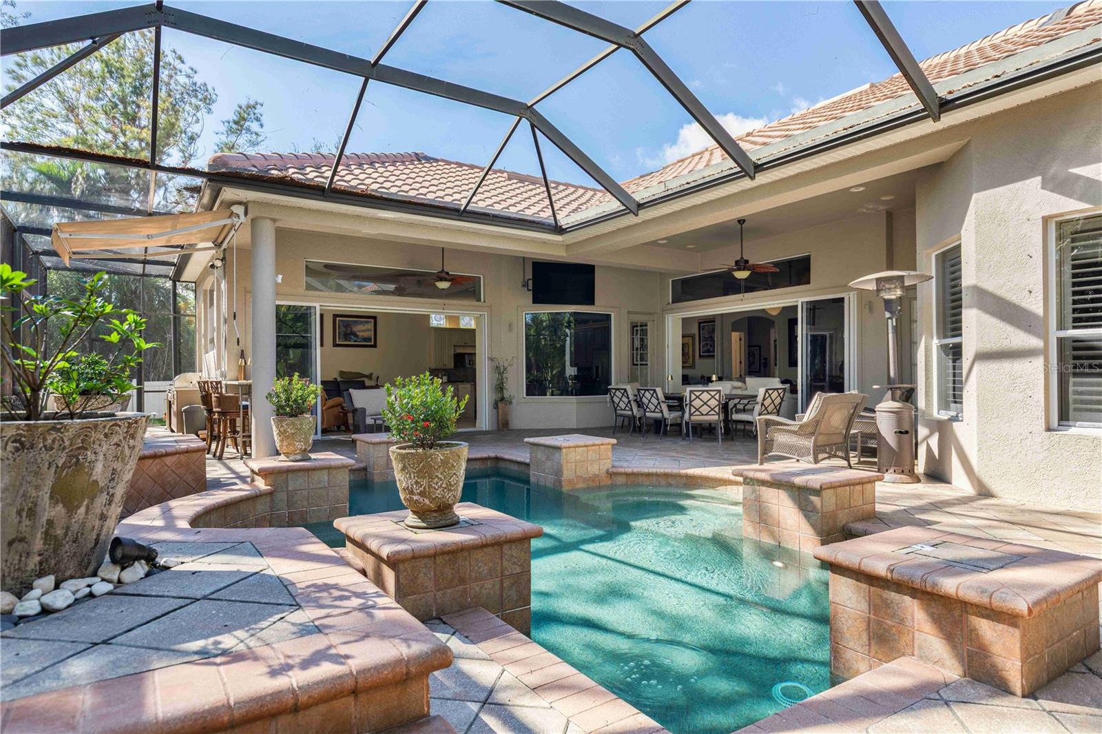 10006 DISCOVERY TERRACE