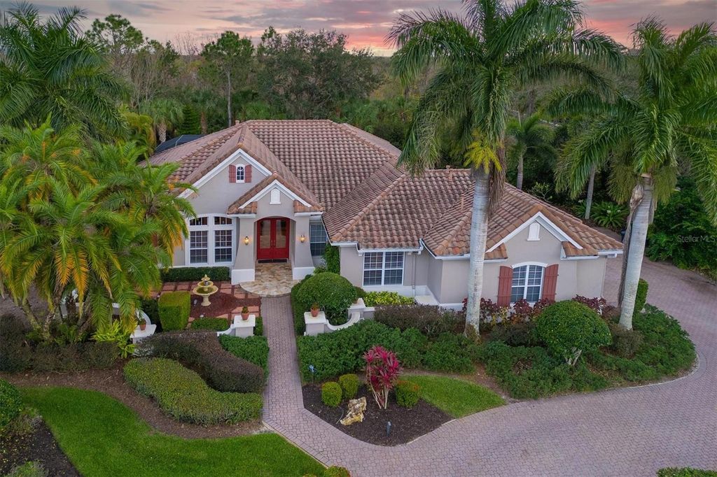 Photo of 10006 Discovery Terrace, Bradenton, FL 34212 (MLS # A4699103)