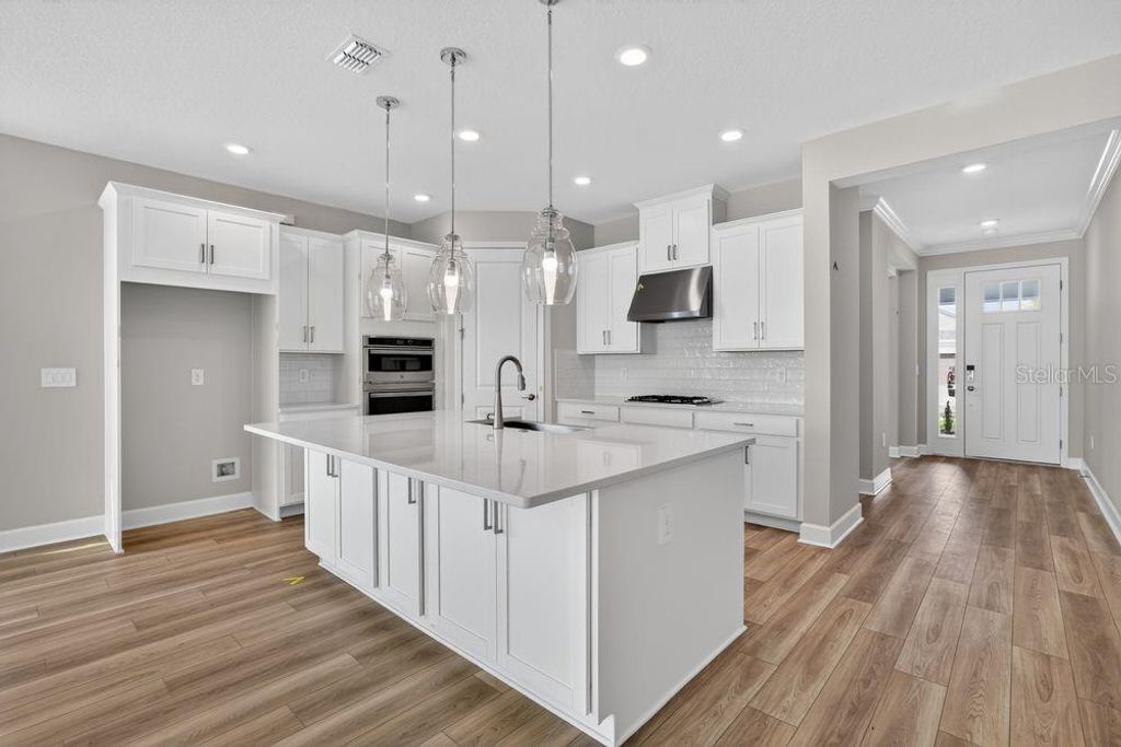 Photo of 5119 Slate Hue Place, Apollo Beach, FL 33572 (MLS # TB8465226)