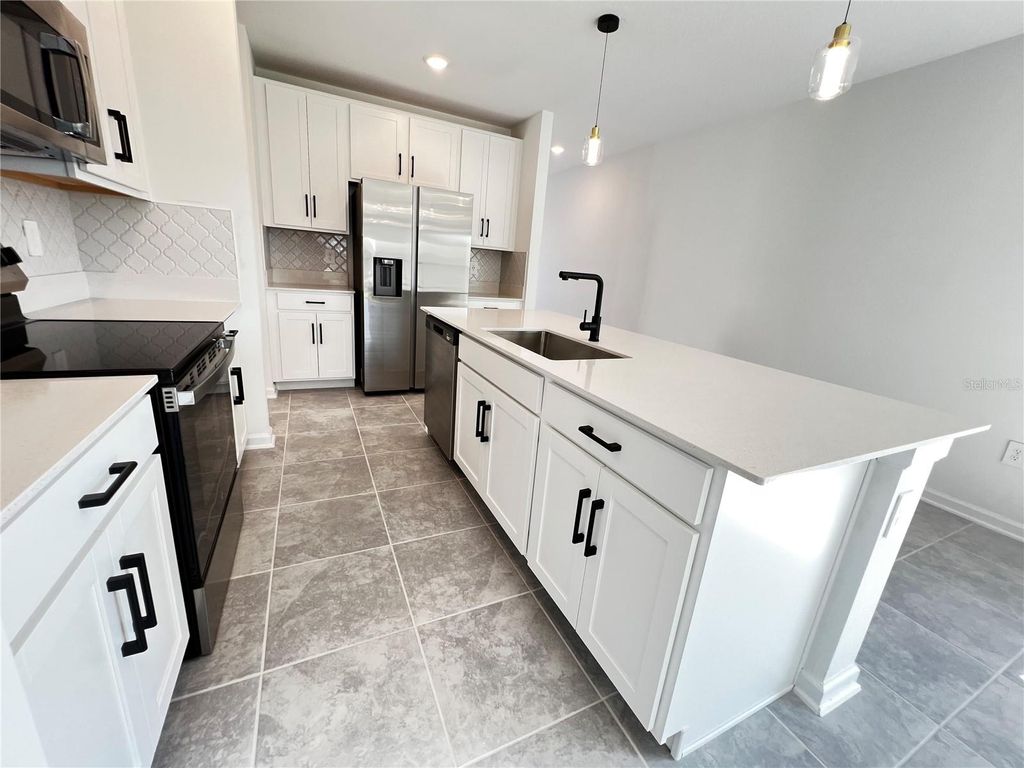 Photo of 2010 Punch Bowl Avenue, Davenport, FL 33837 (MLS # O6396727)