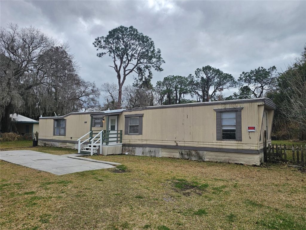 Photo of 2330 W Patterson Street, Lakeland, FL 33815 (MLS # TB8477802)