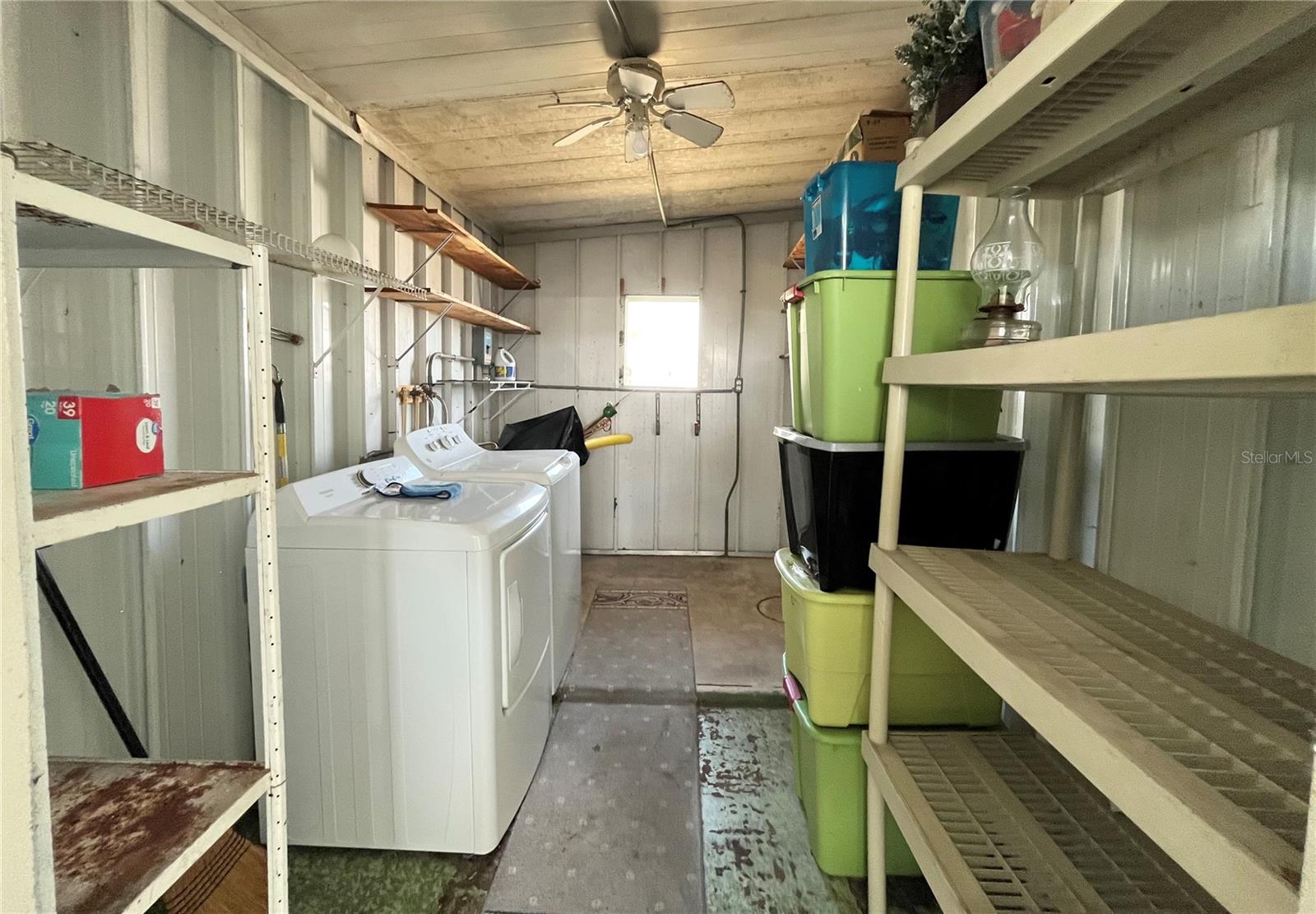 OAKWOOD MANOR - Residential