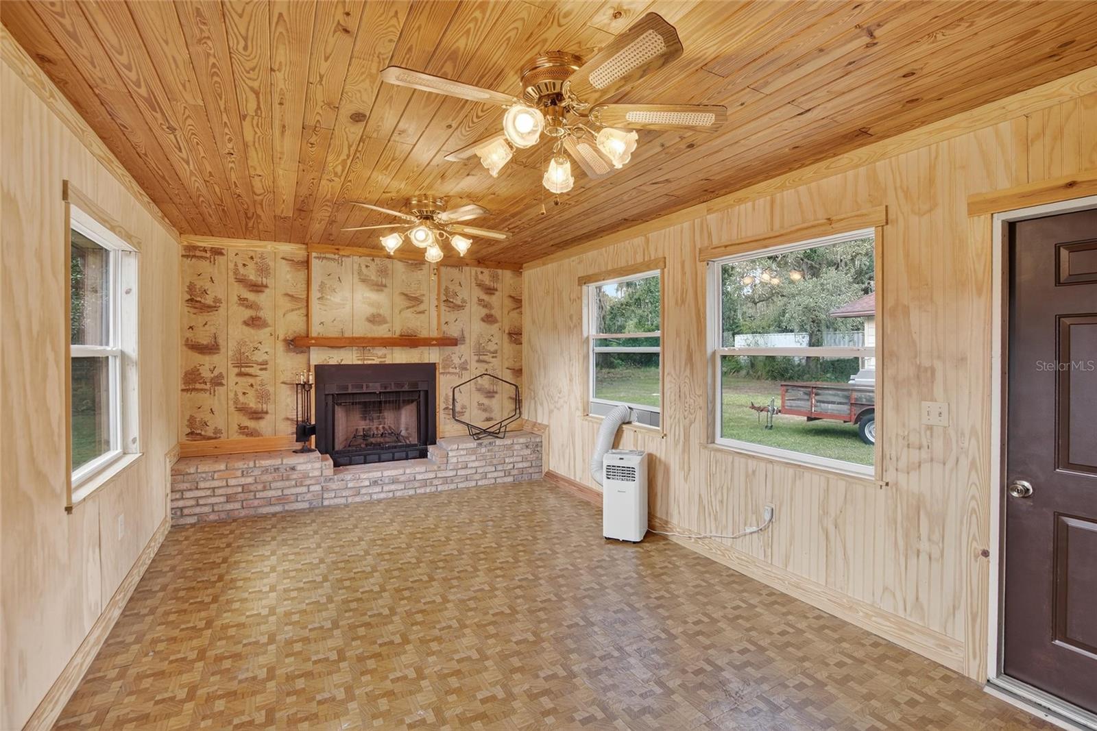 UNPLATTED - Residential