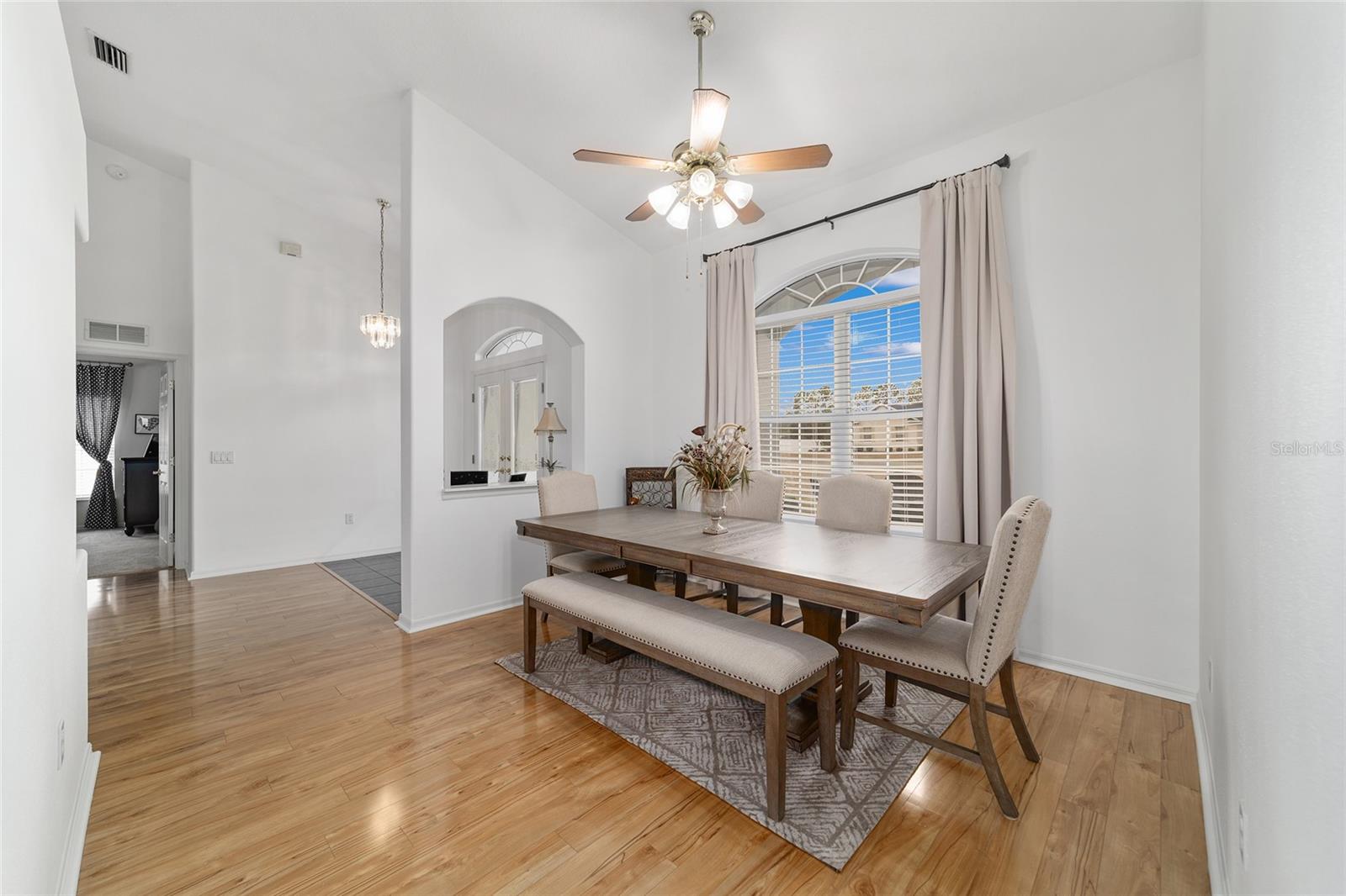 SILVER MEADOWS - Residential