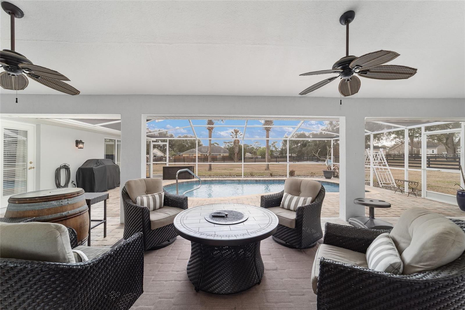 SILVER MEADOWS - Residential