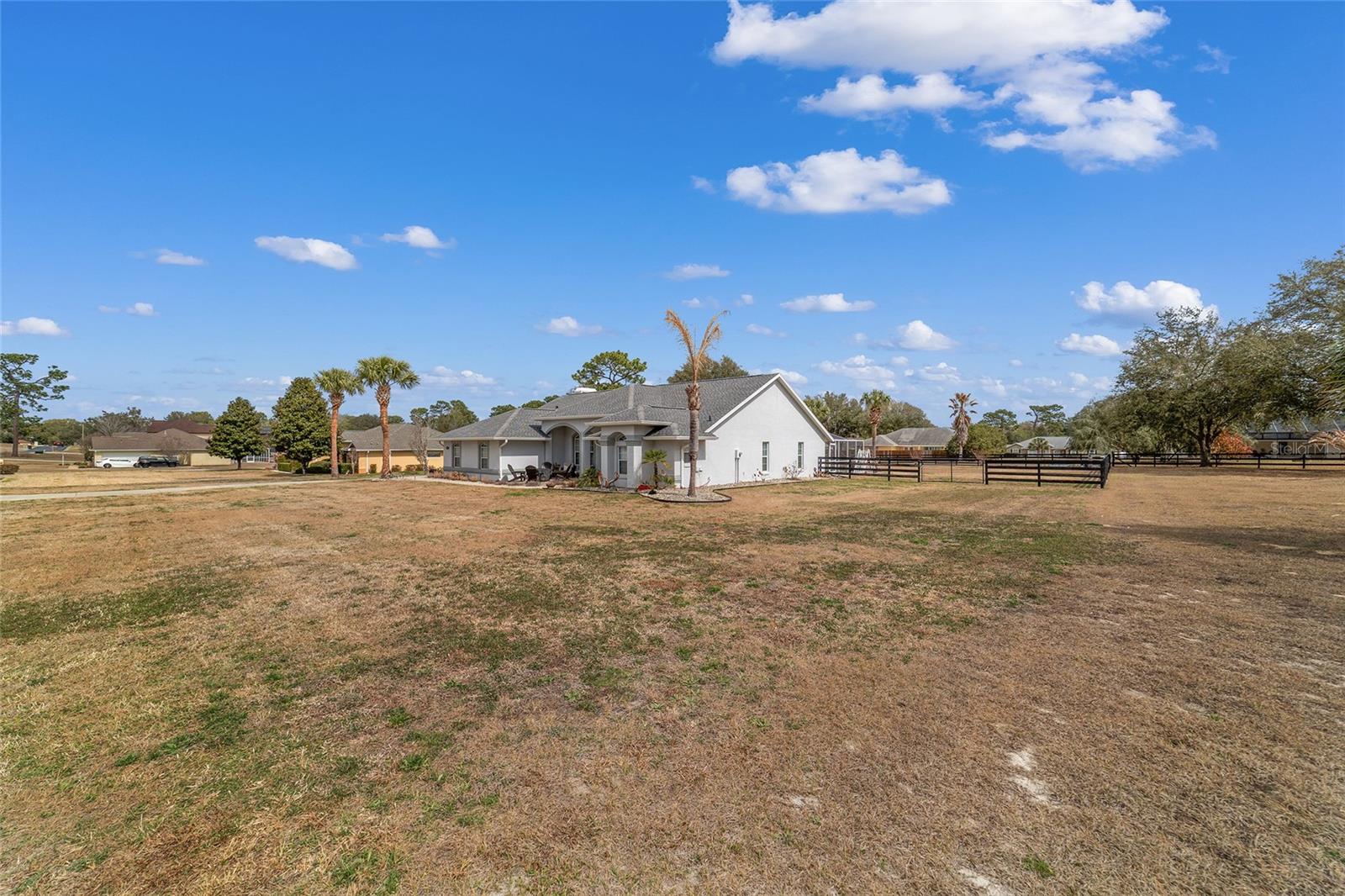 SILVER MEADOWS - Residential