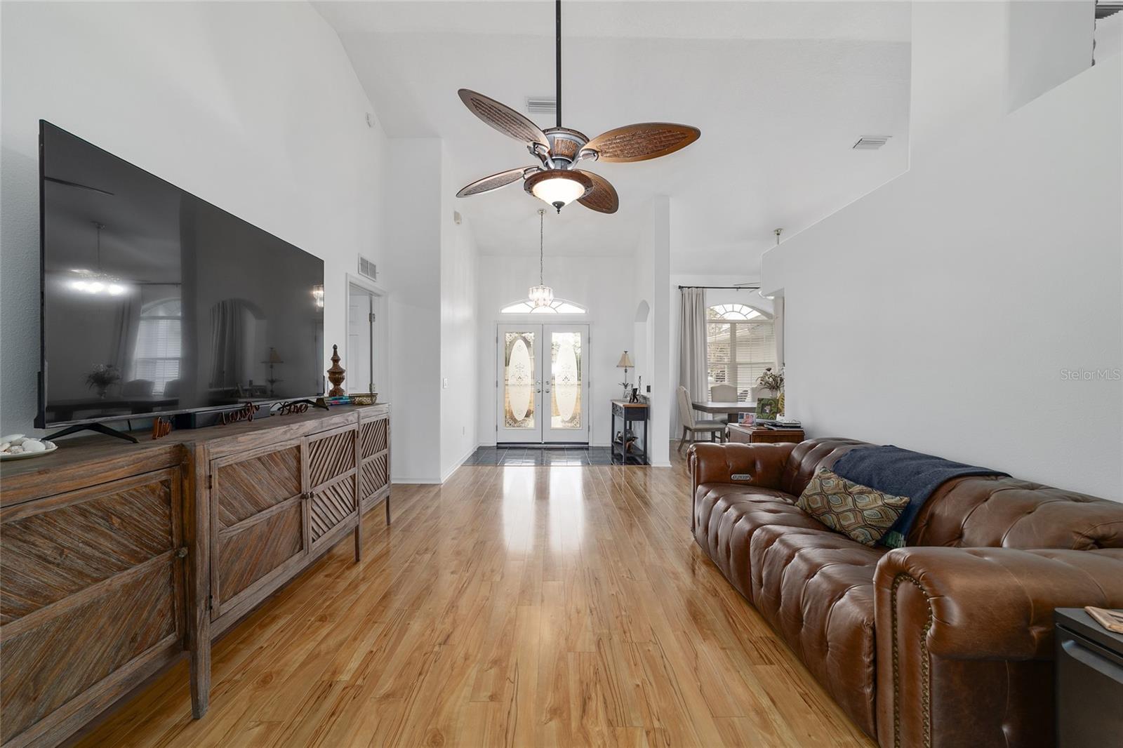 SILVER MEADOWS - Residential