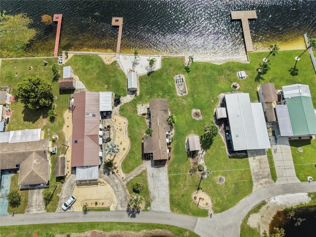 Photo of 3208 Lakeview Drive, Haines City, FL 33844 (MLS # P4940208)