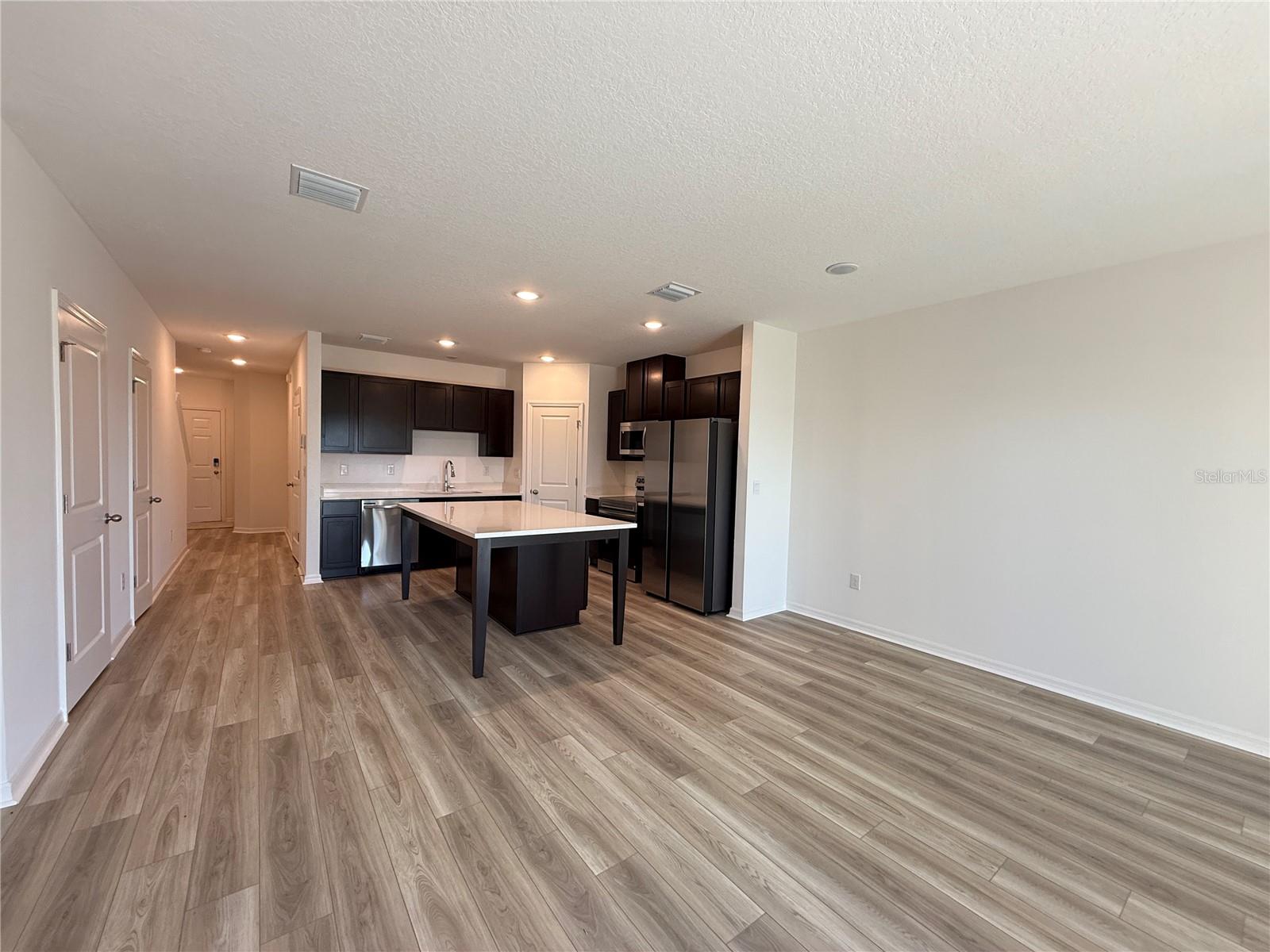 MIRADA PCL 7 - Residential Lease