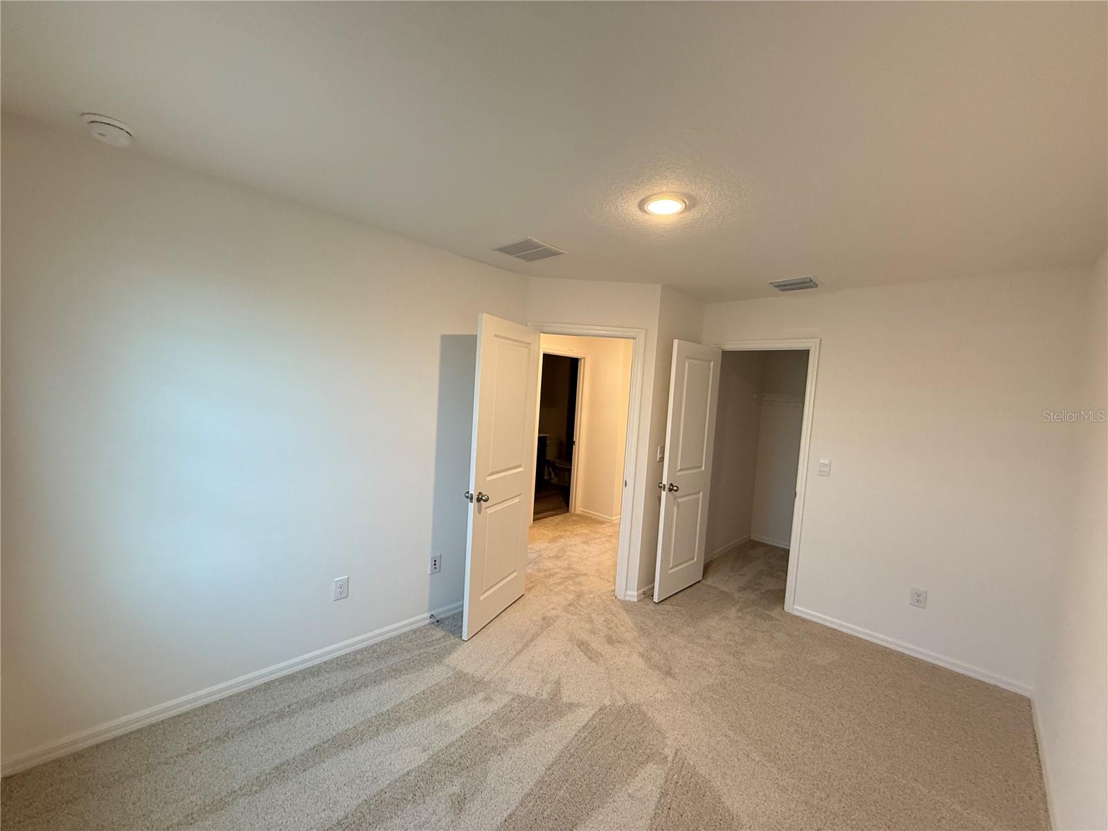 MIRADA PCL 7 - Residential Lease