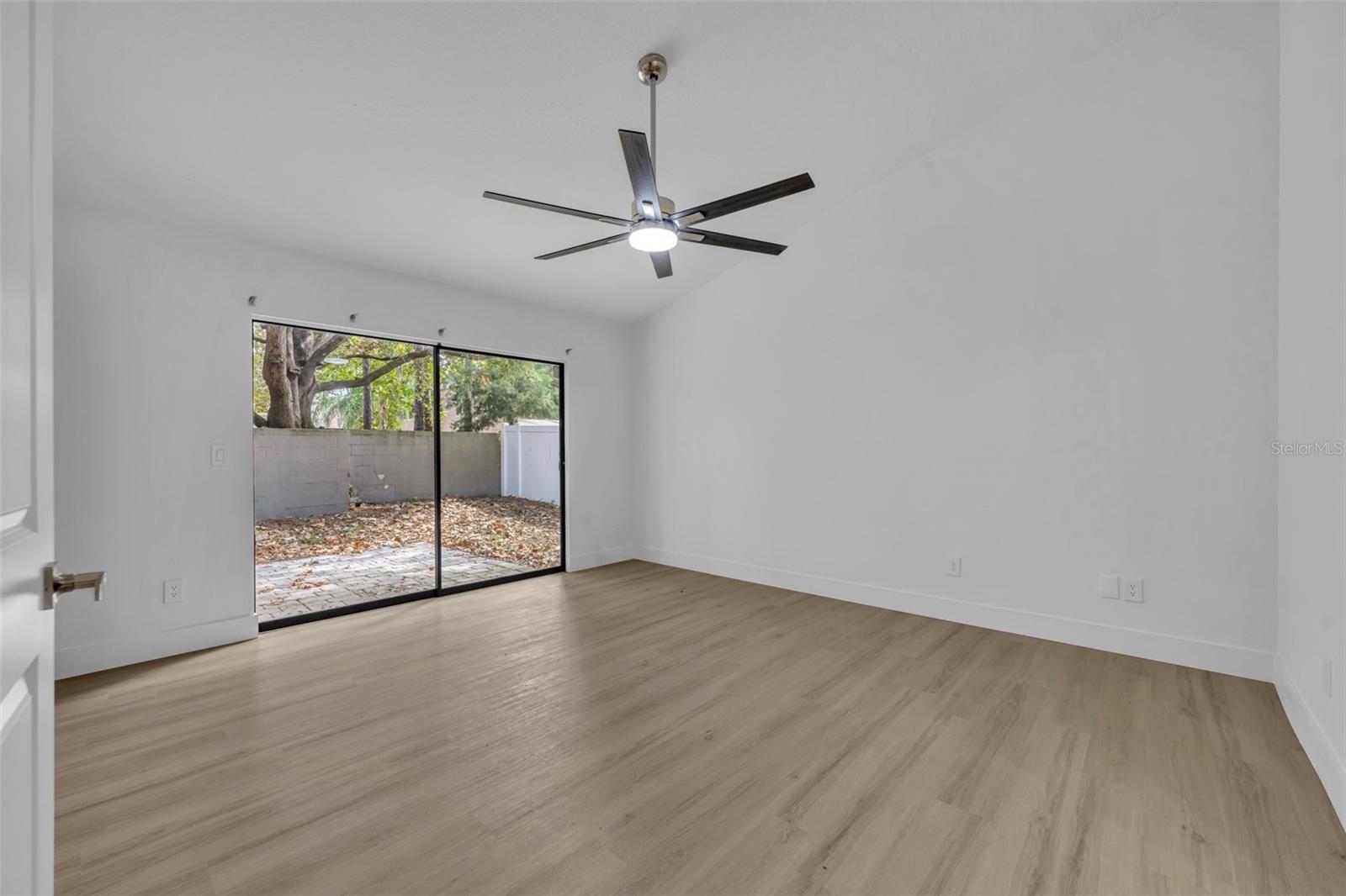 TRINITY BAY PH 2 - Residential Lease