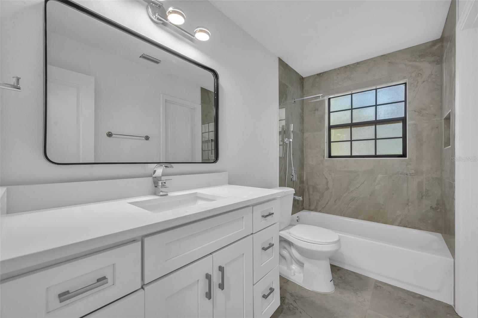 TRINITY BAY PH 2 - Residential Lease