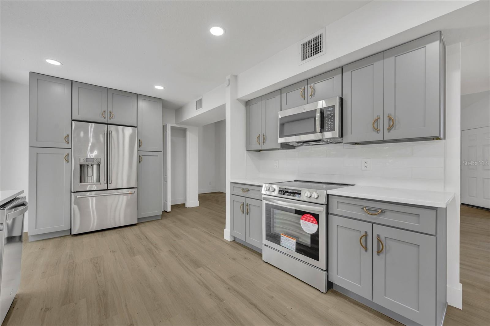 TRINITY BAY PH 2 - Residential Lease