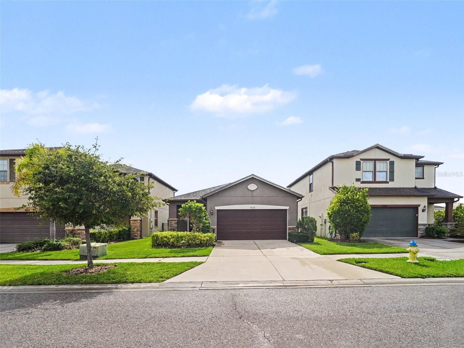 1505 CUSTER BAYOU ST