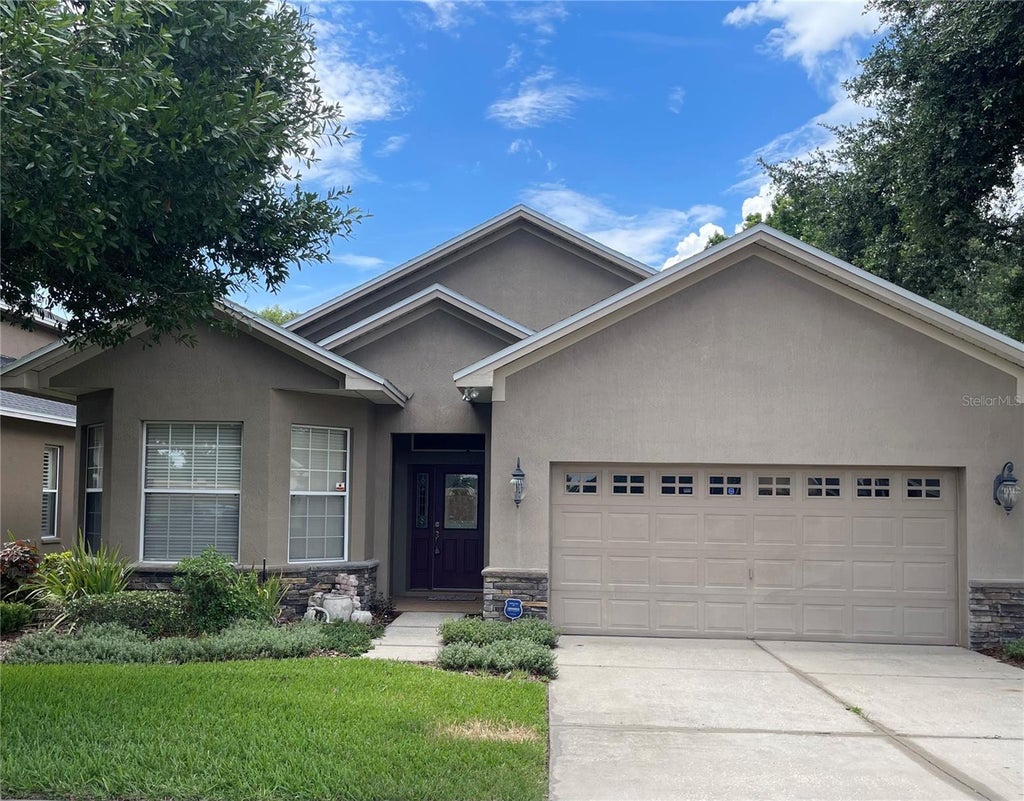 Photo of 1105 Stoney Creek Boulevard, Lakeland, FL 33811 (MLS # L4962621)