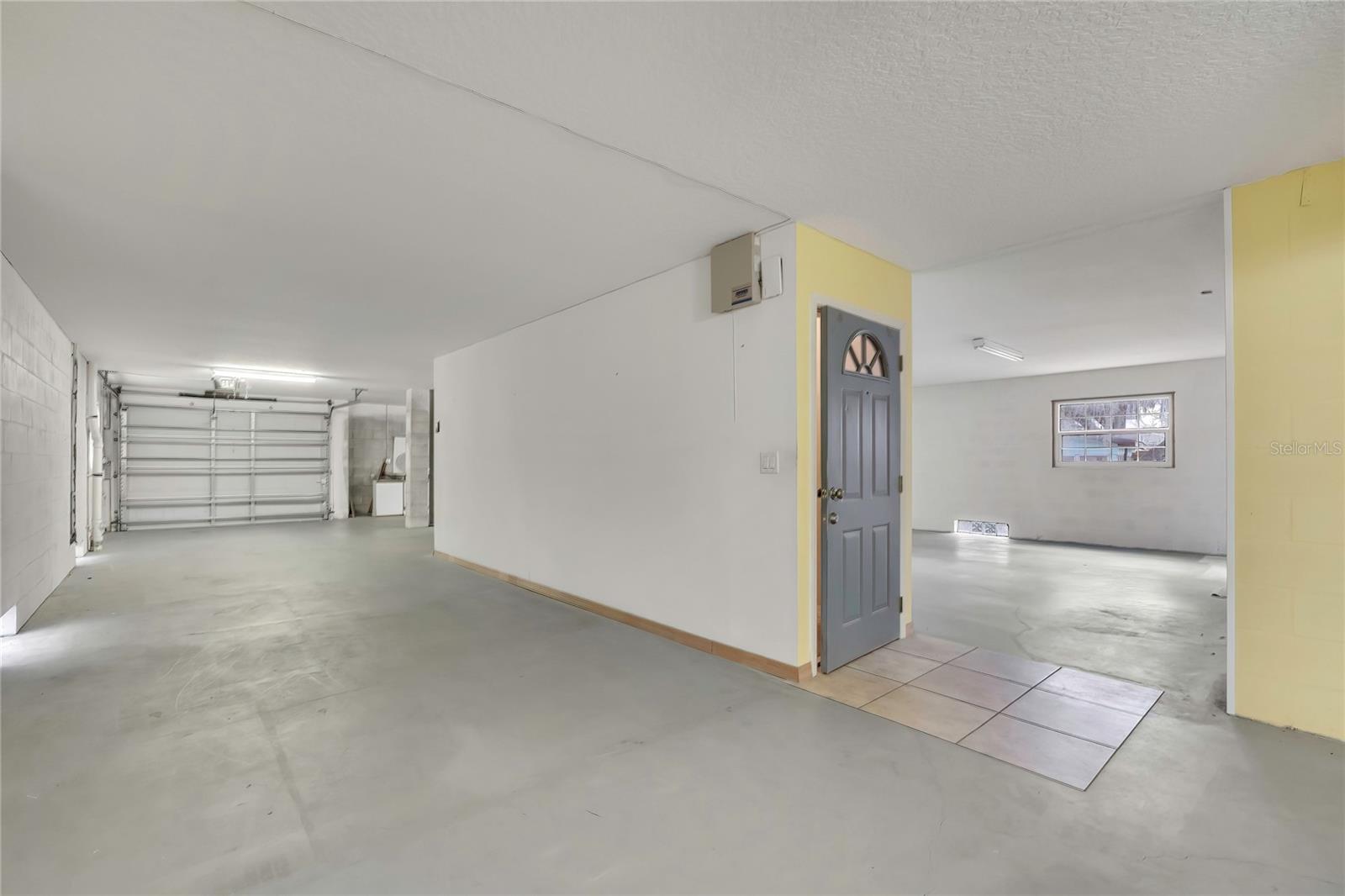 RIO VISTA PARK - Residential