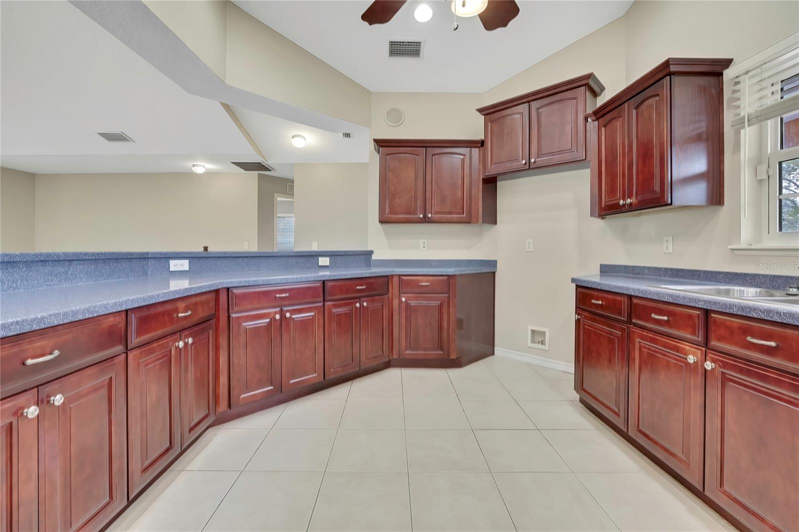 RIO VISTA PARK - Residential