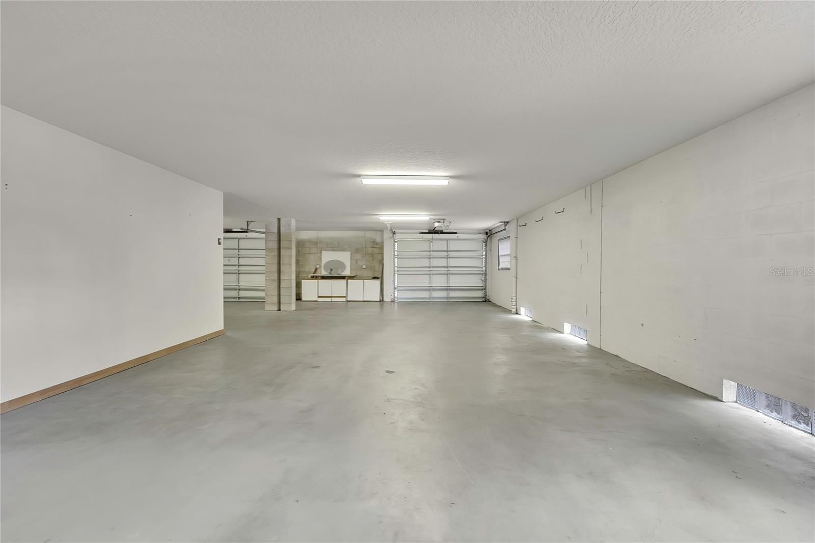 RIO VISTA PARK - Residential