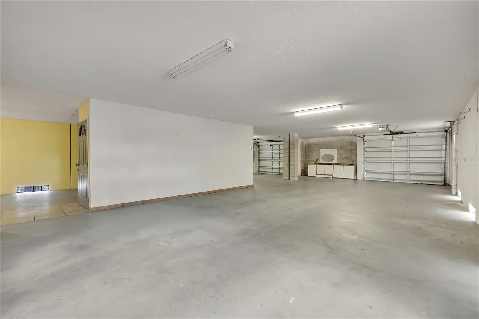 RIO VISTA PARK - Residential